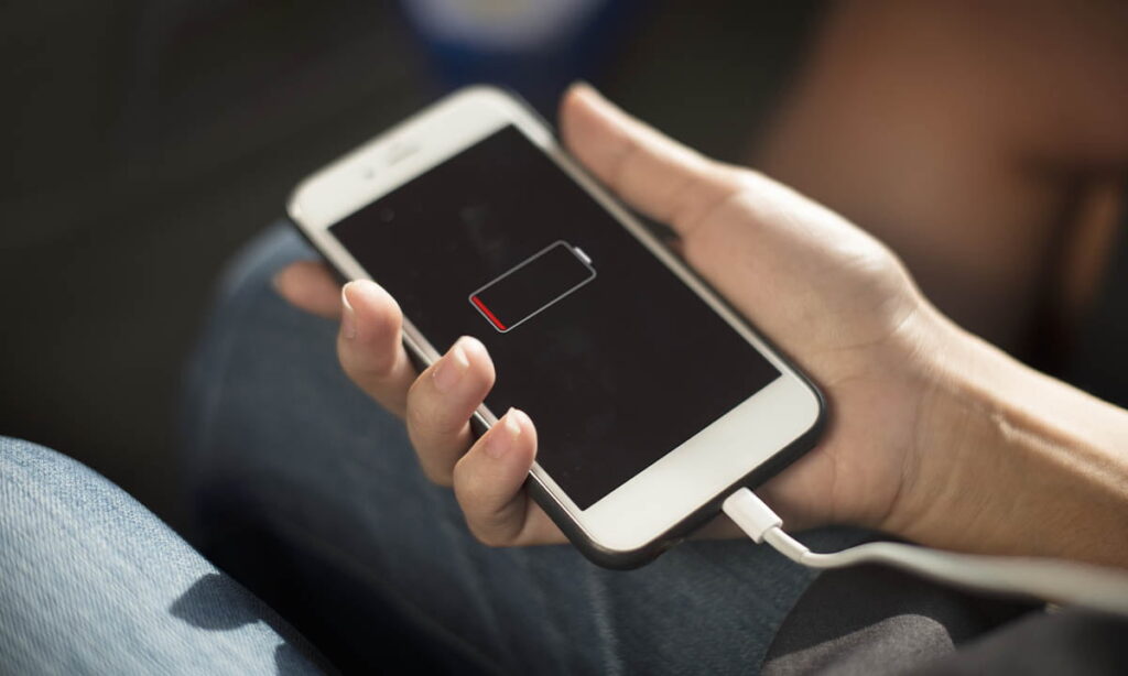 Cara Memperbaiki Masalah Baterai Drain di iOS 16
